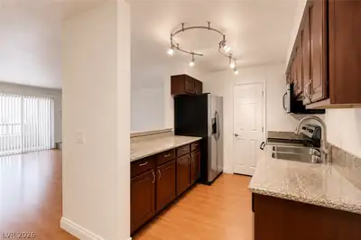 2606 South Durango Drive 246 Kitchen