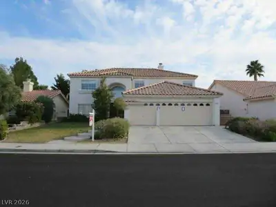 1513 WAR PAINT Drive, Henderson