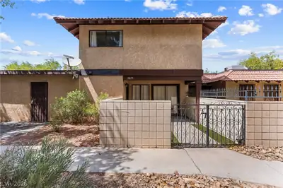 5077 Village Drive, Las Vegas
