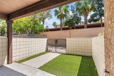5077 Village Drive, Las Vegas, NV 89142 Patio