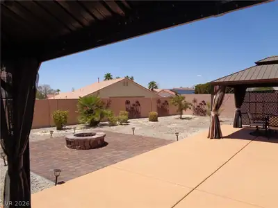 1901 Little Bow Avenue, North Las Vegas, NV 89084 Patio