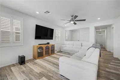 2936 Duverney Avenue, Henderson, NV 89044 Living Room