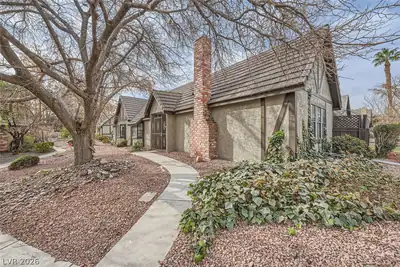 3954 Edgemoor Way, Las Vegas