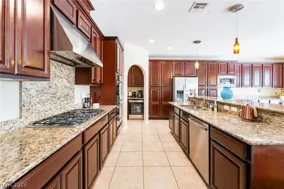 6057 Twilight Cove Circle, Las Vegas, NV 89131 Kitchen