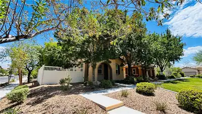 2080 Airy Petals Walk, Henderson