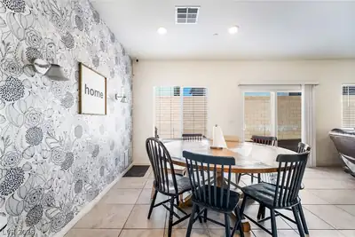 1087 Gentle Swan Street Dining Area