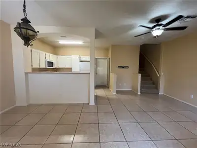 913 Nevada Sky Street Living Room
