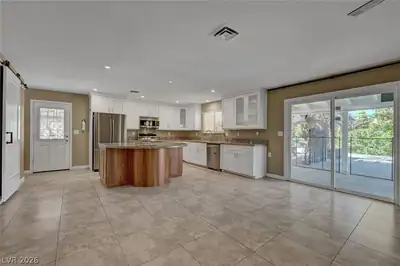 3310 West Mardon Avenue Kitchen
