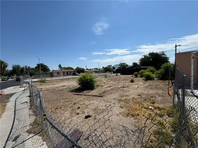 1712 Lewis Ave, Las Vegas