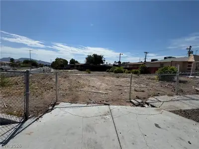 1712 Lewis Ave Lot