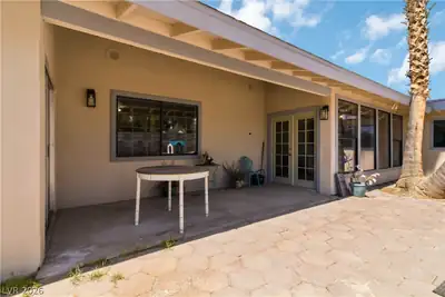 1727 Cherokee Lane, Las Vegas, NV 89169 Patio