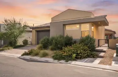 9958 Egan Valley Street, Las Vegas