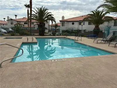 5028 Starfinder Avenue Pool