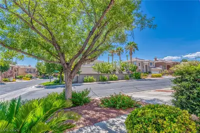 1041 VENETIAN HILLS Lane, Las Vegas, NV 89144 