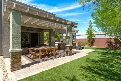 10511 Calico Terrace Avenue, Las Vegas, NV 89135 Patio