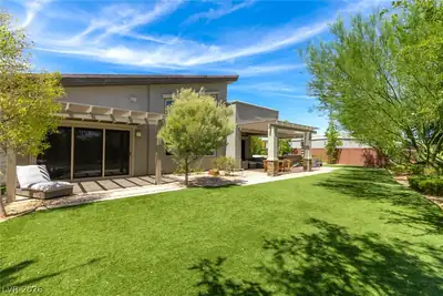 10511 Calico Terrace Avenue, Las Vegas, NV 89135 Yard