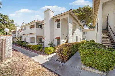 6643 West Tropicana Avenue 104, Las Vegas