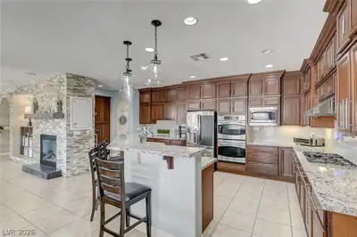 581 Via Balizan Avenue, Las Vegas, NV 89123 Kitchen