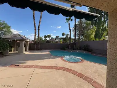 7809 Wasatch Maple Avenue, Las Vegas, NV 89117 Pool