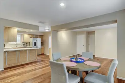 3223 Pinehurst Drive, Las Vegas, NV 89109 Kitchen