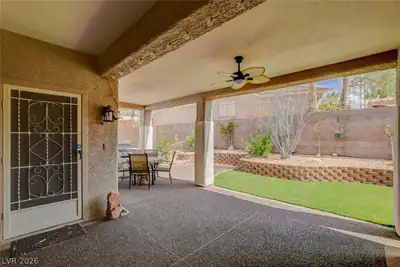 2025 Poppywood Avenue Patio