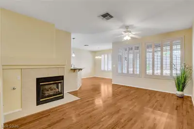 2025 Poppywood Avenue Living Room