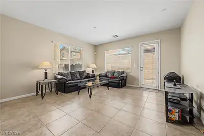 32 Buffalo Gap Court, North Las Vegas, NV 89084 Living Room