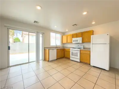 8616 Shady Pines Drive Kitchen