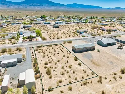 5640 Genoa Avenue, Pahrump, NV 89060 