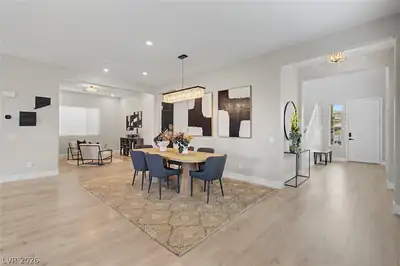 12571 Huckleberry Oak Avenue Dining Area