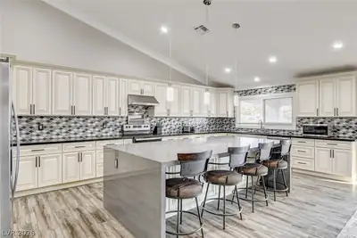 5353 Dorrell Lane, Las Vegas, NV 89131 Kitchen