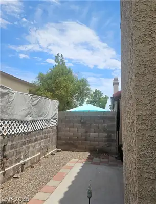 1727 Comstock Drive Patio