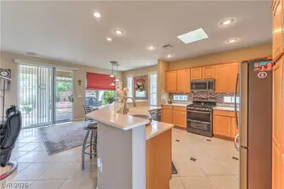 10298 Profeta Court Kitchen