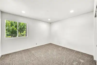 5140 Indian River Drive 306 Bedroom