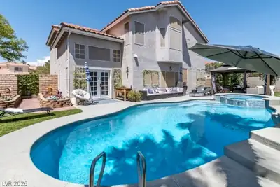 8421 Mount Nido Drive Las Vegas, NV 89147