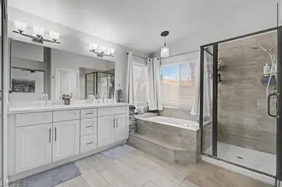 8421 Mount Nido Drive Primary Bathroom