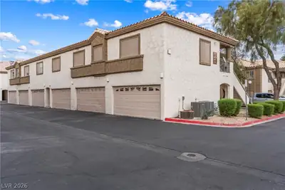 6800 Indian Chief Drive 204, Las Vegas