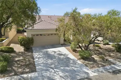 2228 Twin Falls Drive, Henderson