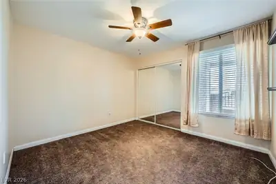 4400 South Jones Boulevard 2007 Bedroom