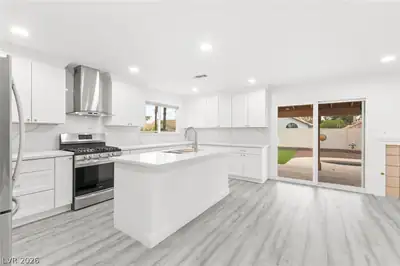 9537 Wooden Pier Way, Las Vegas, NV 89117 
