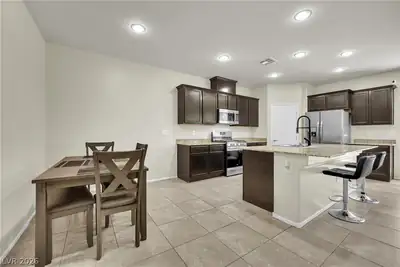 4132 Juanita May Avenue, North Las Vegas, NV 89032 Kitchen