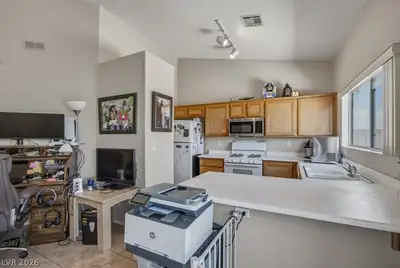 6518 Rutgers Drive, Las Vegas, NV 89156 Kitchen