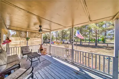 1400 West Horn Road Patio