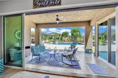 9802 Yellow Shadow Avenue, Las Vegas, NV 89149 Patio