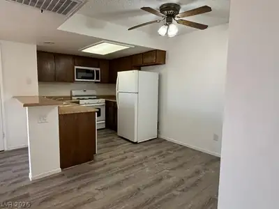 3780 Desert Marina Drive 134 Kitchen