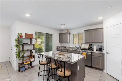 3634 Alpheus River Avenue, Las Vegas, NV 89106 Kitchen