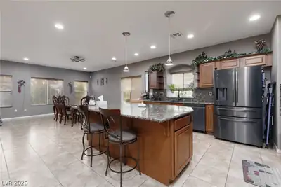 7633 Molfetta Street, Las Vegas, NV 89149 Kitchen