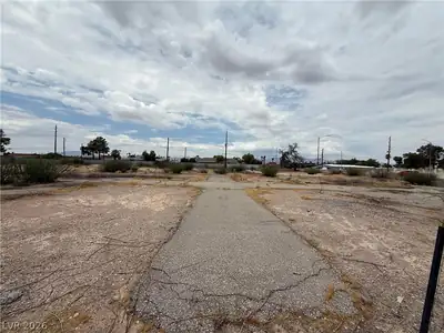 5825 West Desert Inn Road Lot