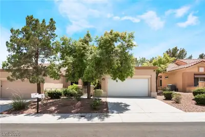 9333 Fresh Spring Drive, Las Vegas, NV 89134 Front of Structure