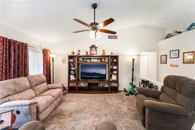 9333 Fresh Spring Drive, Las Vegas, NV 89134 Living Room